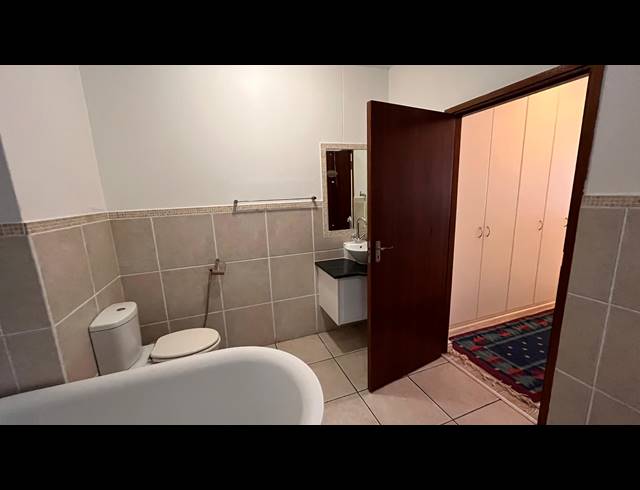 2 bed property to rent in MORNINGSIDE
